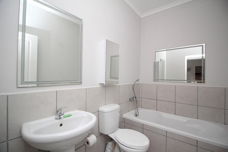 2 Bedroom Property for Sale in Island View Western Cape
